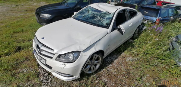 Mercedes-Benz C180 (2011)