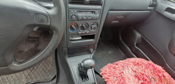 Opel Astra Caravan (1998) - Image 7