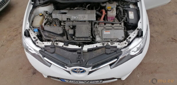 Toyota Auris (2013) - Image 5