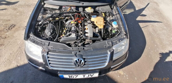 Volkswagen Passat Variant (2001) - Image 6