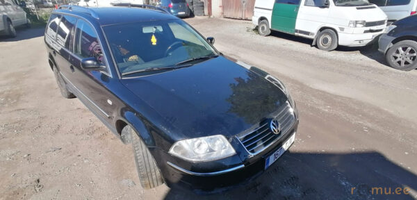Volkswagen Passat Variant (2001) - Image 2