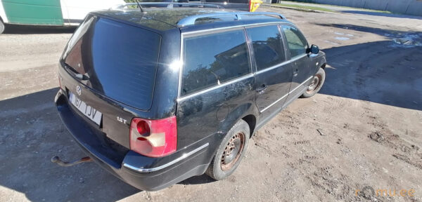 Volkswagen Passat Variant (2001) - Image 4