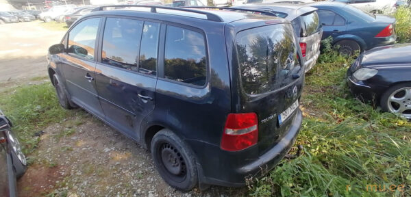 Volkswagen Touran (2005) - Image 3