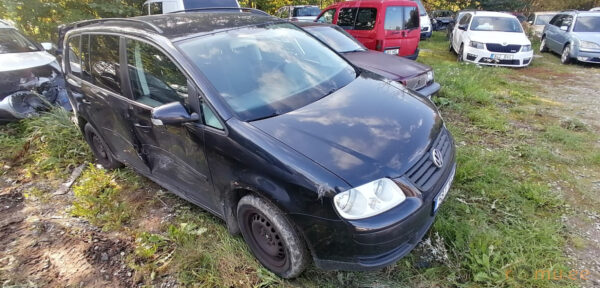 Volkswagen Touran (2005) - Image 2