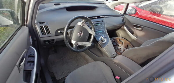 Toyota Prius (2010) - Image 9