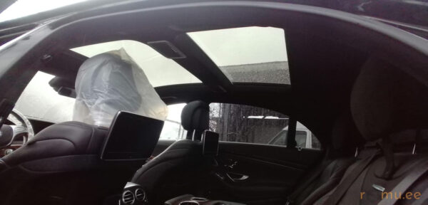 Mercedes-Benz S350 Bluetec (2014) - Image 10