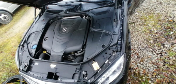 Mercedes-Benz S350 Bluetec (2014) - Image 6