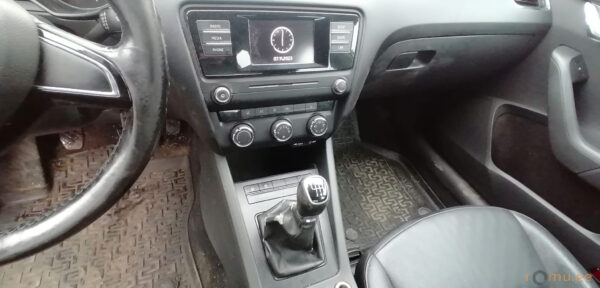 Skoda Octavia (2016) - Image 11
