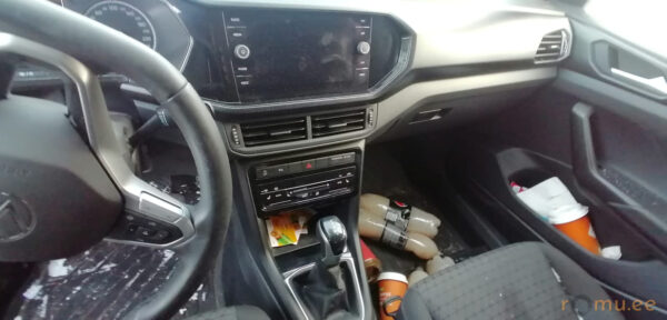 Volkswagen T-Cross (2022) - Image 11