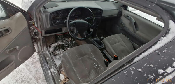 Volkswagen Passat Variant (1994) - Image 7