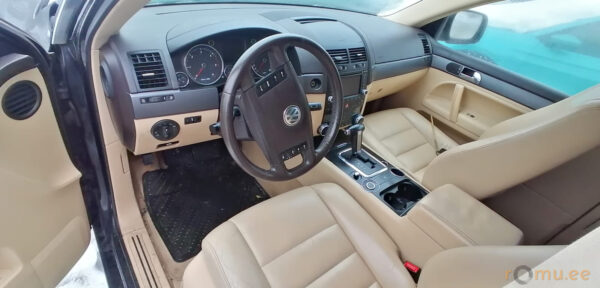Volkswagen Touareg (2006) - Image 6
