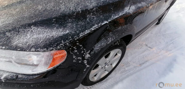 Volvo XC70 (2012) - Image 6