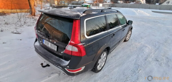 Volvo XC70 (2012) - Image 3