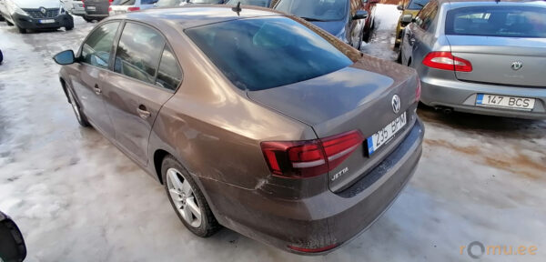 Volkswagen Jetta (2015) - Image 3