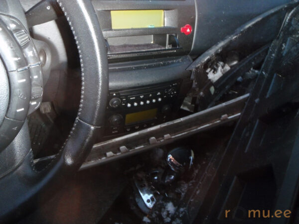 Citroen C4 (2006) - Image 8