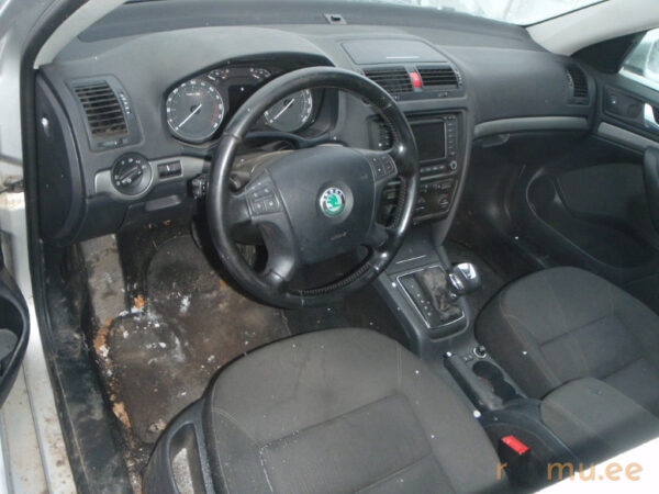 Skoda Octavia (2007) - Image 8