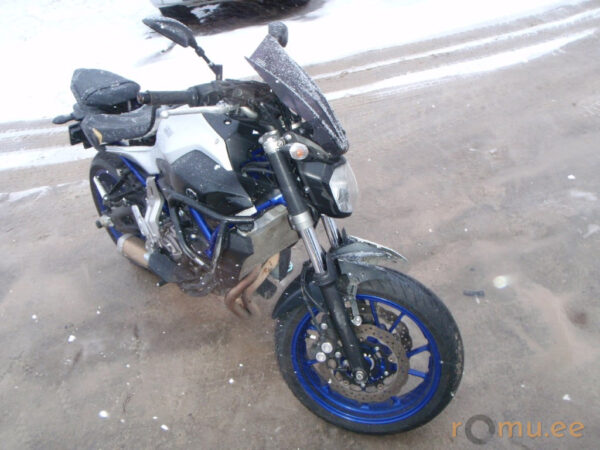 Yamaha MT07 (2015)