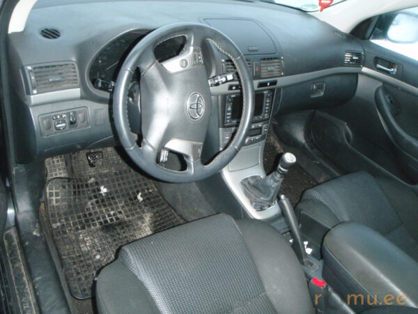 Toyota Avensis (2007) - Image 8