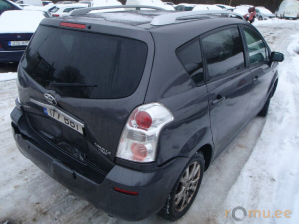 Toyota  Corolla Verso (2009) - Image 4
