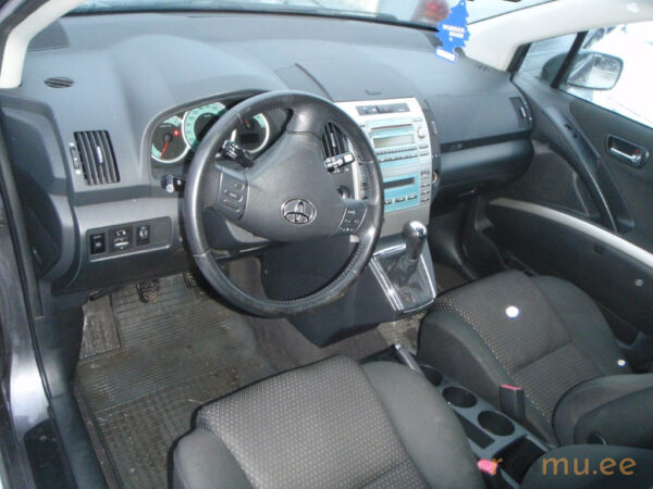 Toyota  Corolla Verso (2009) - Image 7