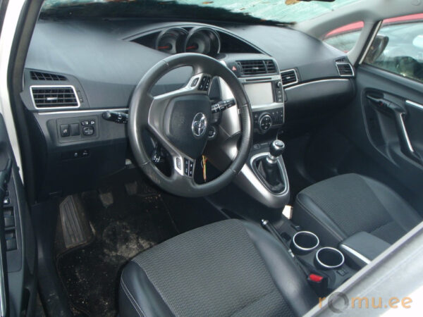 Toyota Verso (2016) - Image 7