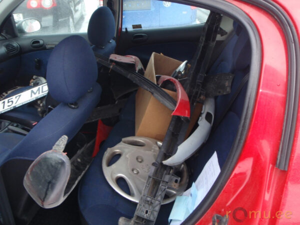 Peugeot 206 (2003) - Image 8