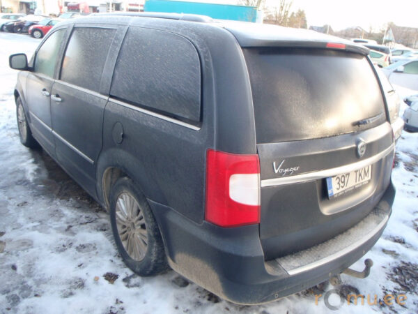 Lancia Voyager (2012) - Image 3