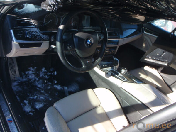 BMW 525d (2013) - Image 8