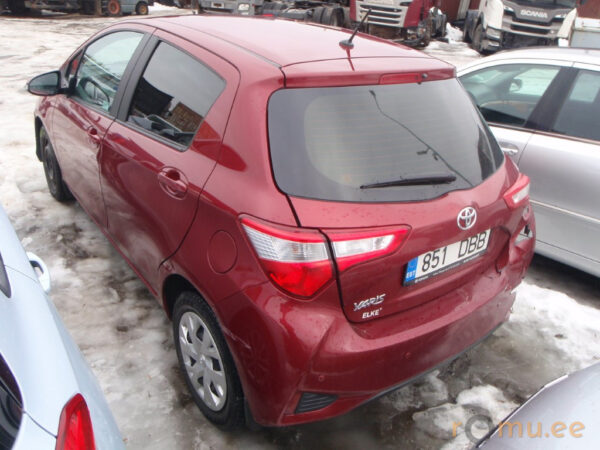 Toyota Yaris (2019) — изображение 3