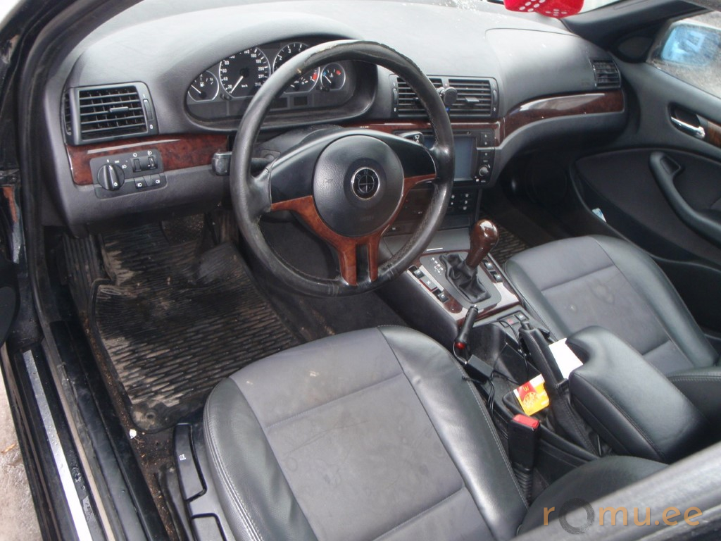 BMW 318i (2005) — изображение 8