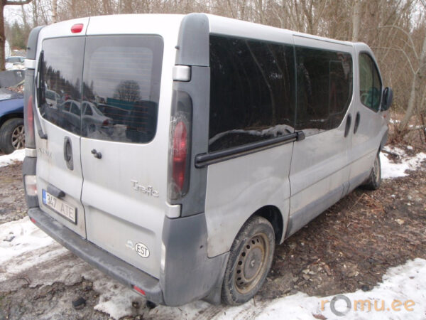 Renault Trafic (2004) — изображение 3