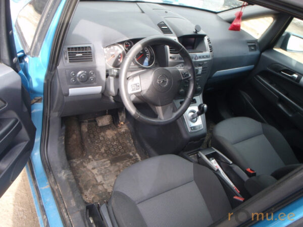 Opel Zafira (2006) - Image 6