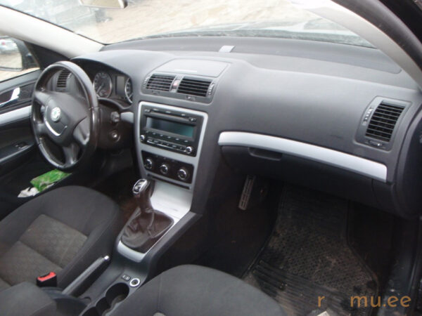 Skoda Octavia (2012) - Image 8