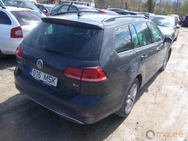 Volkswagen Golf (2017) - Image 3