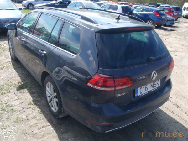 Volkswagen Golf (2017) - Image 4