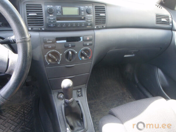 Toyota Corolla (2006) - Image 9