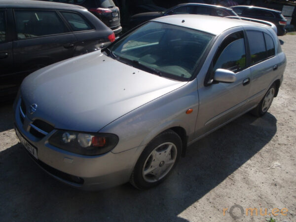 Nissan Almera (2005)