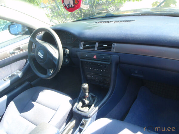 Audi A6 (1997) - Image 7