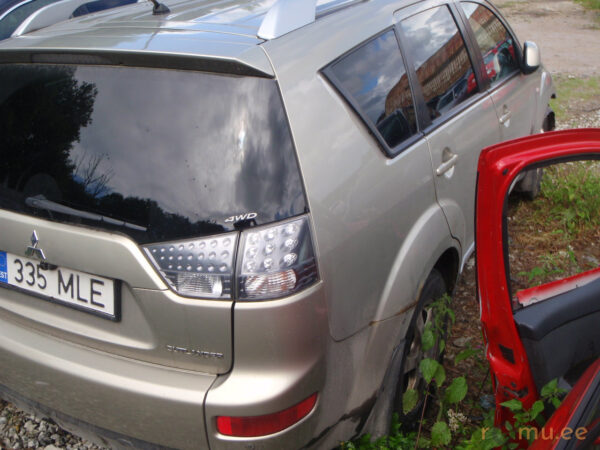 Mitsubishi Outlander (2008) - Image 4