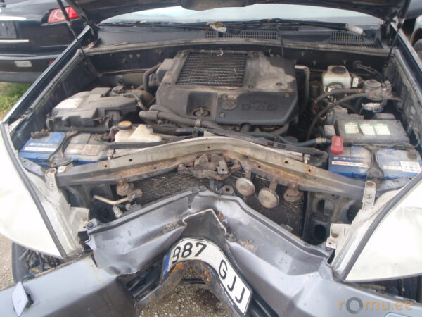 Toyota Land Cruiser 120 (2007) - Image 5
