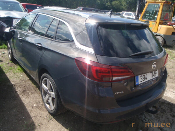 Opel Astra Sports Tourer (2016) - Image 3