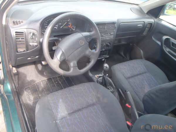 Volkswagen Polo Classic (1996) — изображение 8