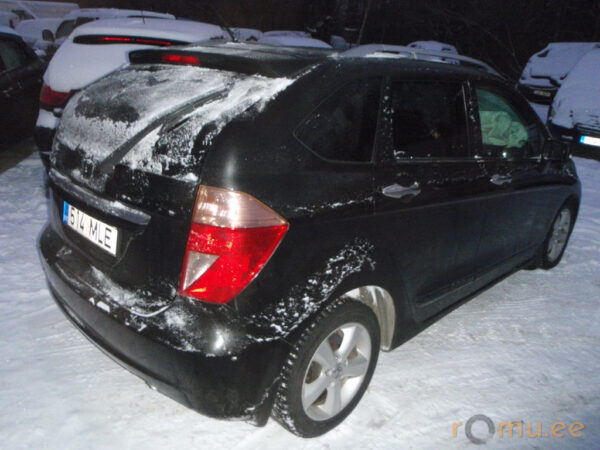 Honda FR-V (2008) - Image 4