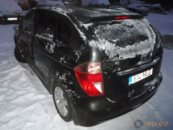 Honda FR-V (2008) - Image 3