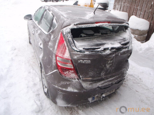 Hyundai i30 (2011) - Image 3