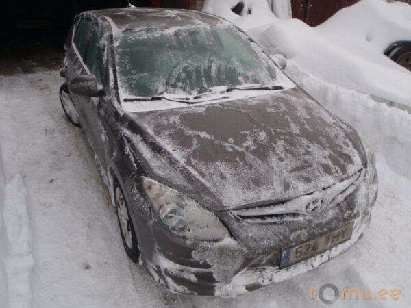Hyundai i30 (2011) - Image 2