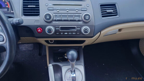 Honda Civic (2007) - Image 7