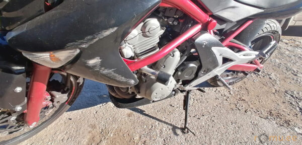 Kawasaki ER-6N (2007) - Image 7