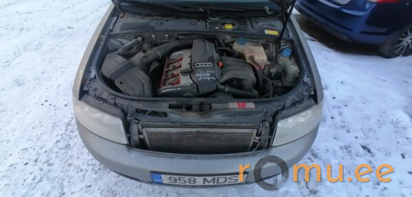 Audi A4 (2003) - Image 6