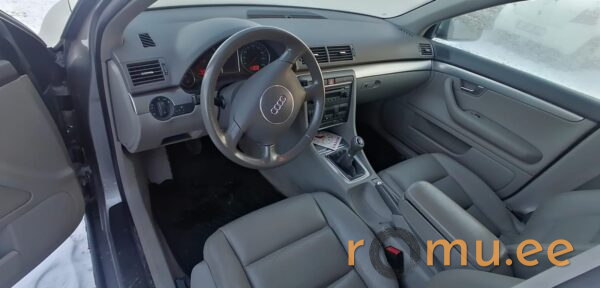 Audi A4 (2003) - Image 7